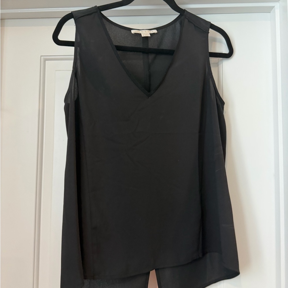 Cooper & Ella Black V-Neck Tank Top